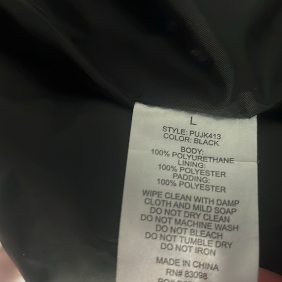 Vegan leather quilted puffer jacket - Picture 5 of 5